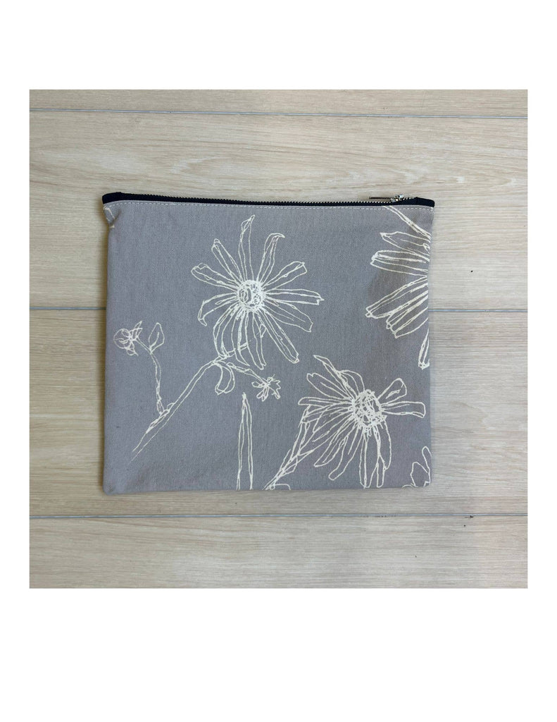Eric & Christopher | Zipper Pouch :: Driftwood Grey