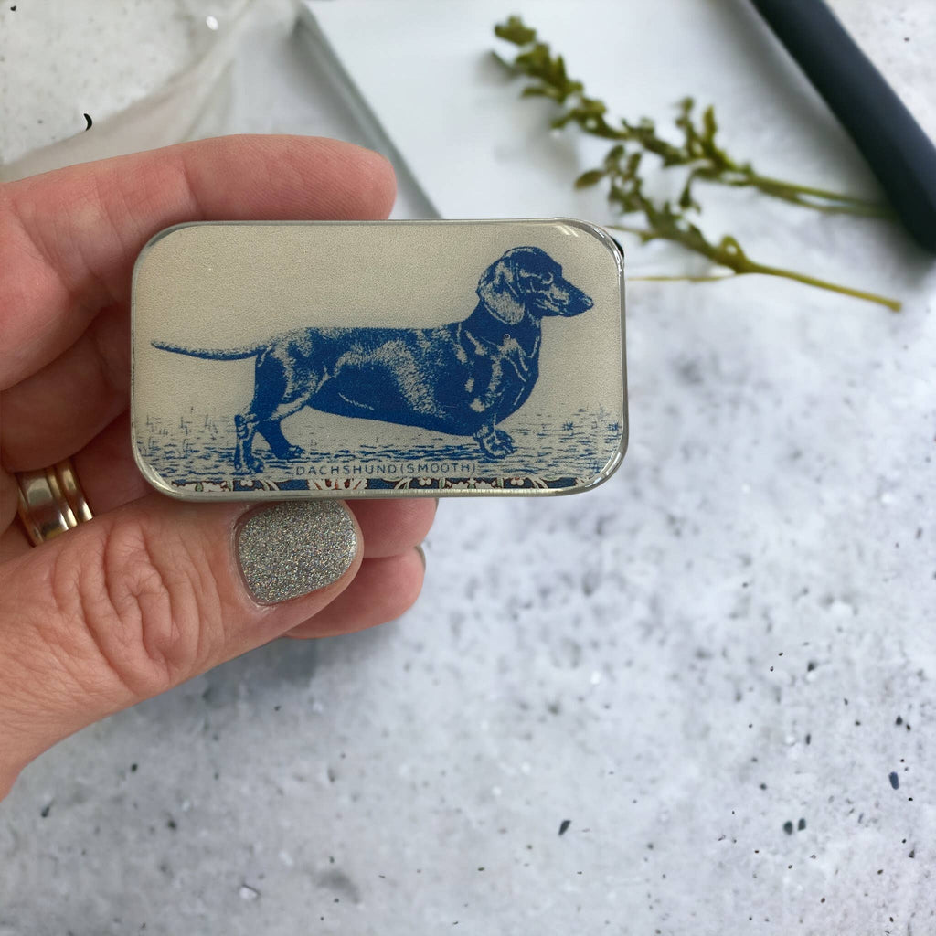 FIREFLY NOTES | Notions Tin :: Dachshund