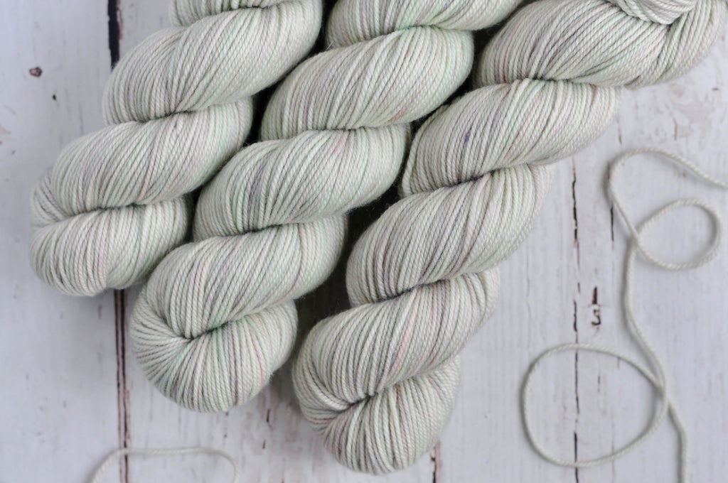 Julie Asselin | Leizu DK