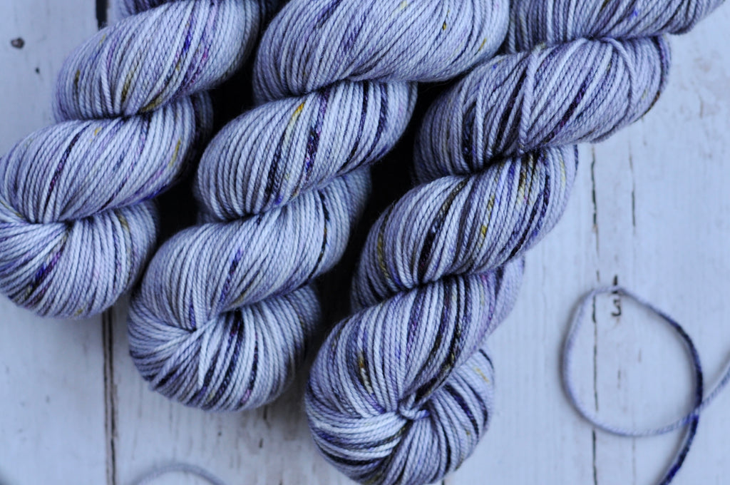 Julie Asselin | Leizu DK