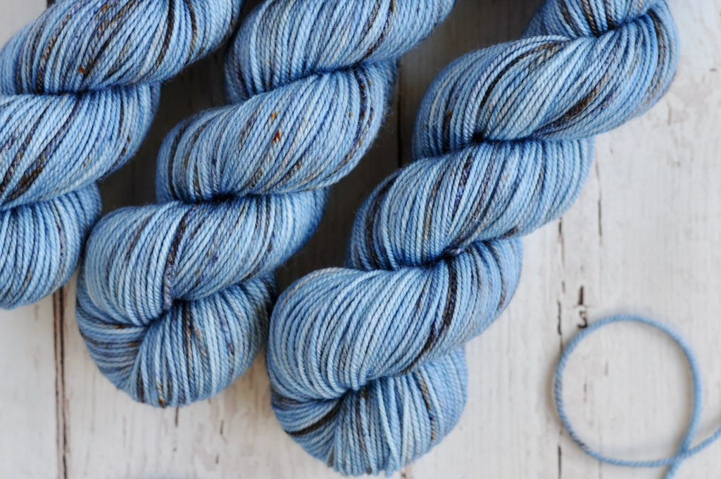 Julie Asselin | Leizu DK