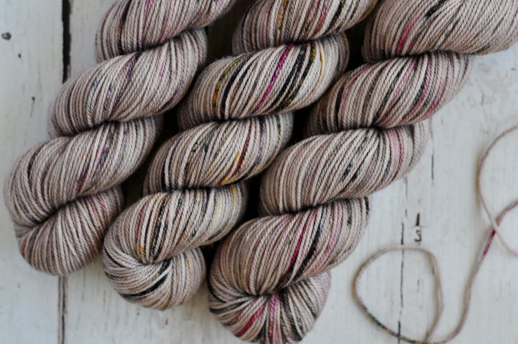 Julie Asselin | Leizu DK