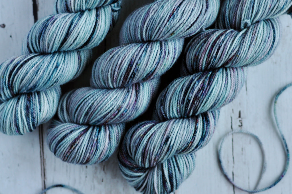 Julie Asselin | Leizu DK