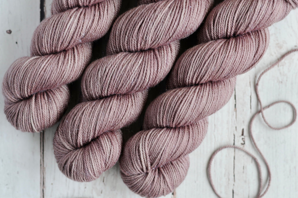 Julie Asselin | Leizu DK