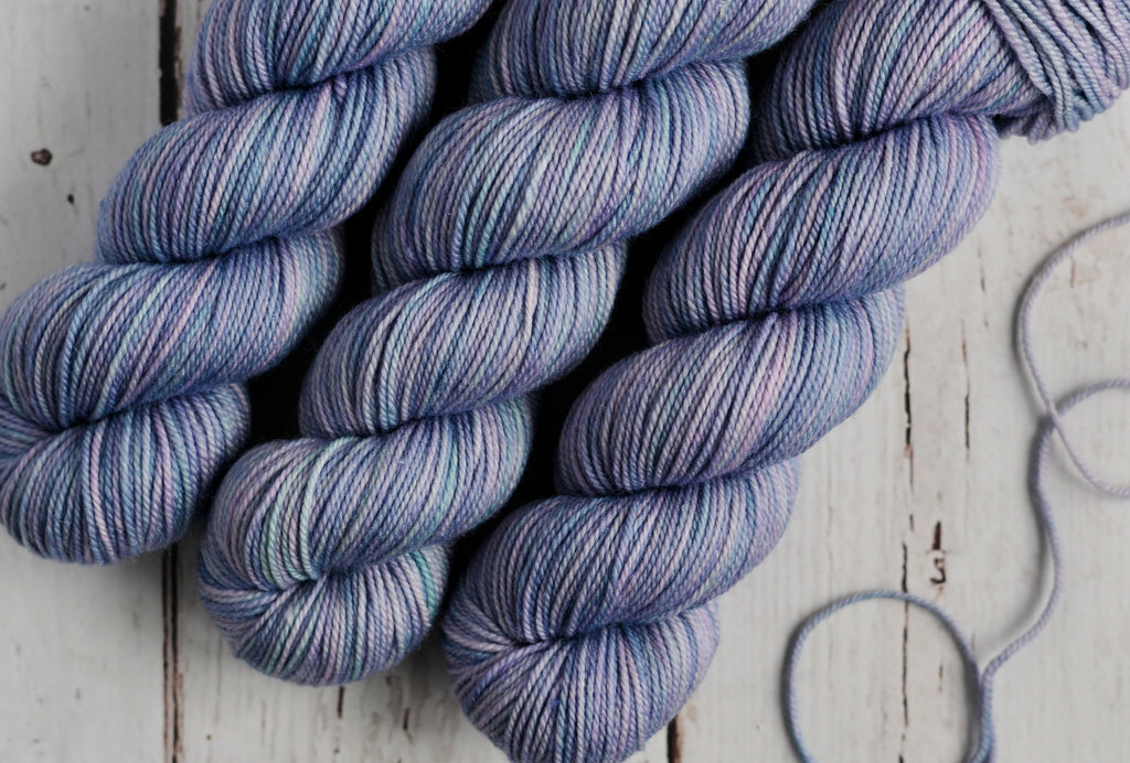 Julie Asselin | Leizu DK