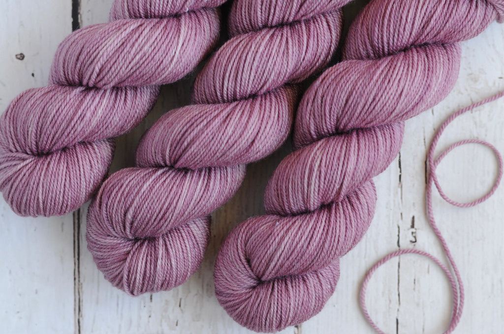 Julie Asselin | Leizu DK