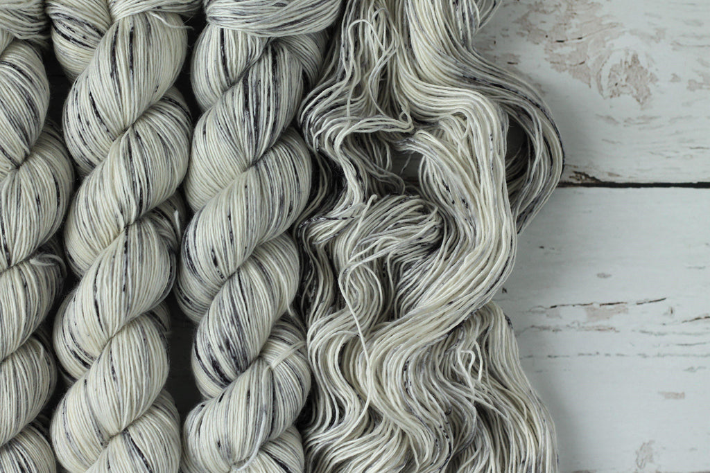 Julie Asselin | Leizu Fingering