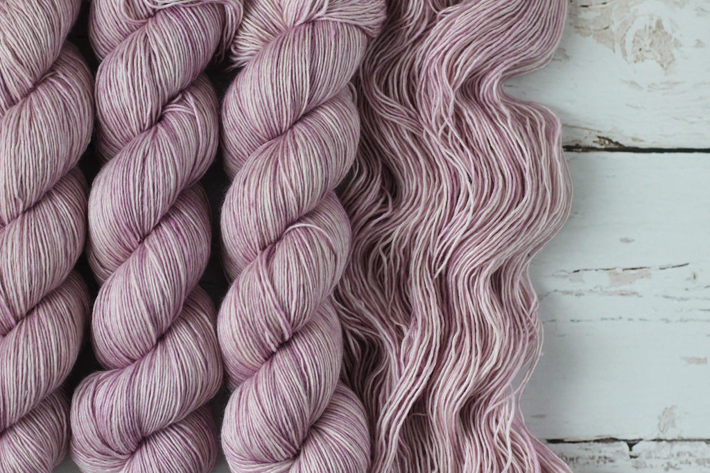 Julie Asselin | Leizu Fingering