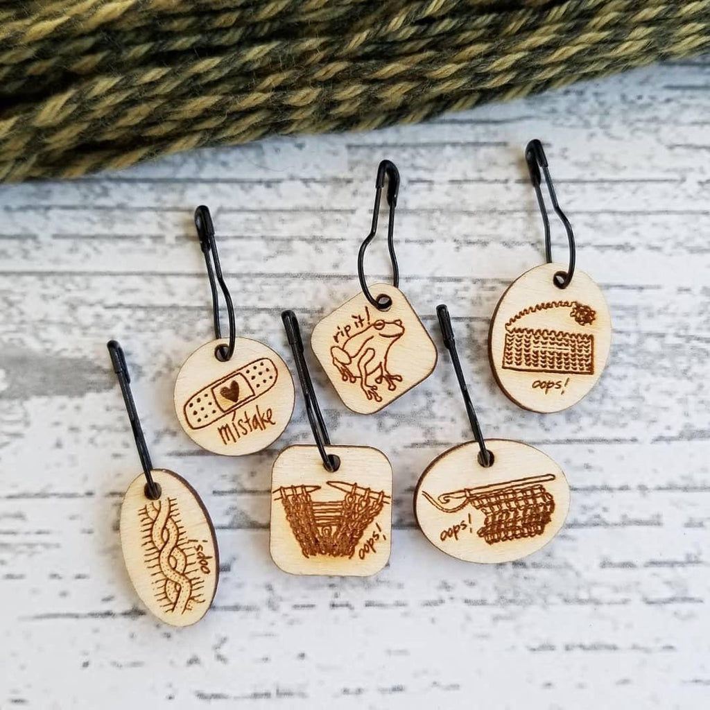 Katrinkles | March Stitch Marker Set
