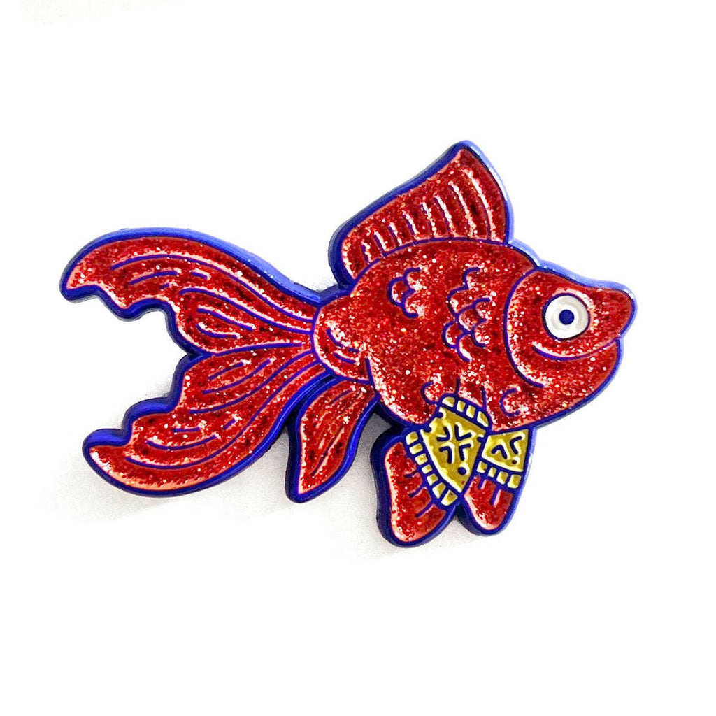 SHELLI CAN | Pin :: Goldfish